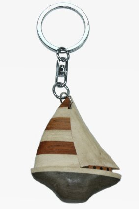 Wooden keychain sailing boat (6)