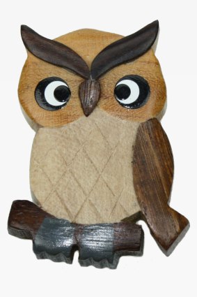 Wooden eagle owl magnet (6)