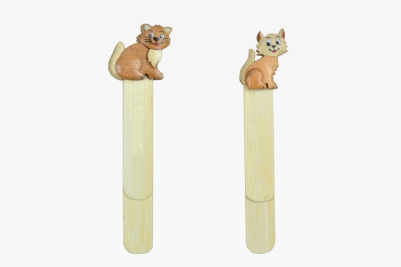 Wooden bookmark cat 2 assorted (12)