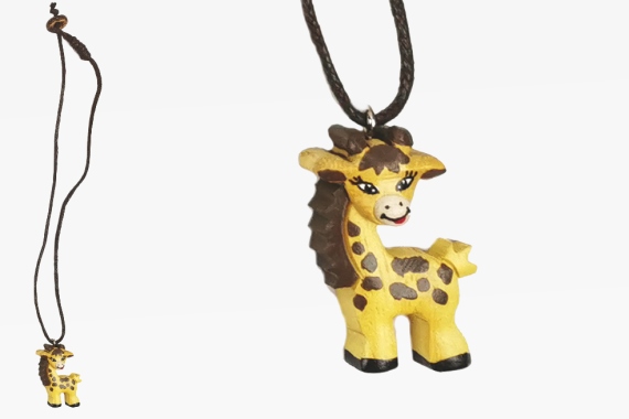 Necklace wooden giraffe (12)