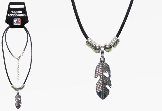 Feather necklace (12)