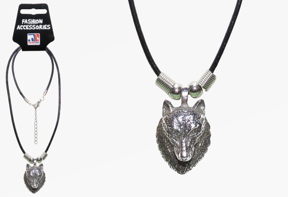 Wolf's head necklace (12)