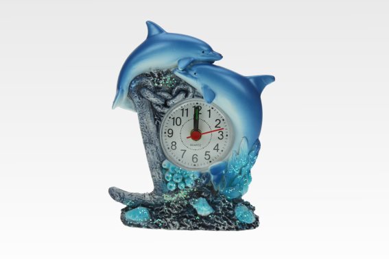 Poly clock dolphins height 13,5 cm (1)