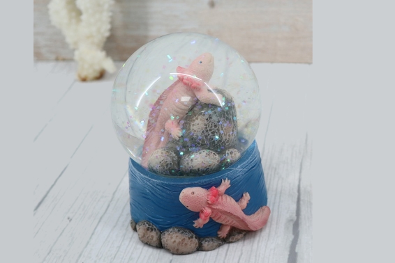 Glitzerkugel Axolotl Höhe 9 cm (6)