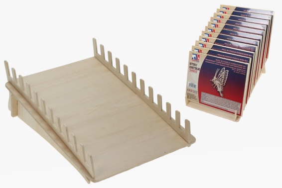 Display for wooden 3D puzzles