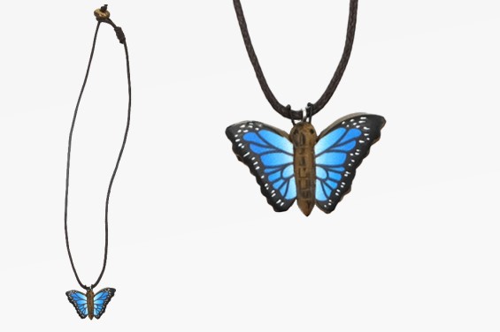 Kette mit Holz Blauer Morphofalter (12)