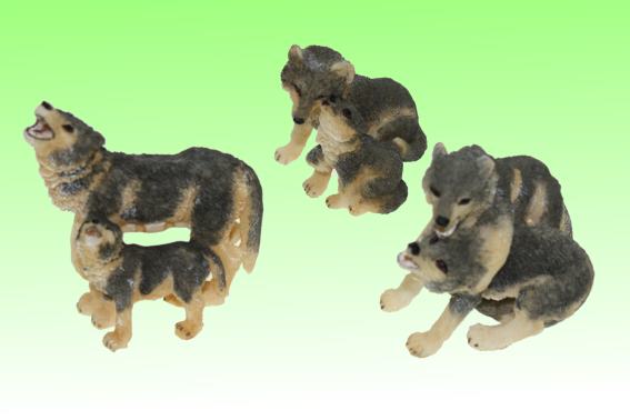 Poly wolf 3 assorted l 6 to 7,5 cm (6)