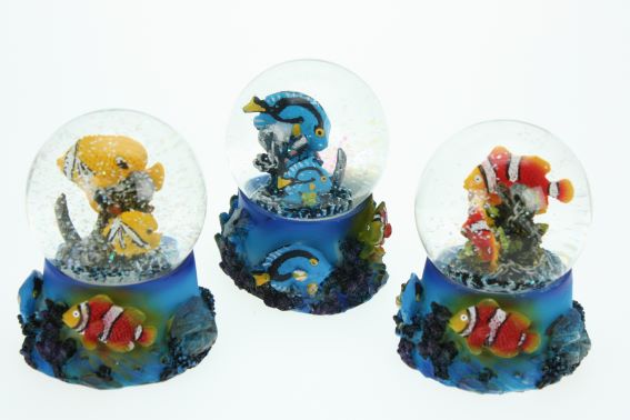 Glitter ball fishes 3 assorted h 9 cm (6)