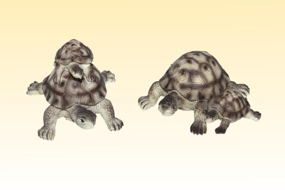 Poly tortoise with young 2 assorted (4)
