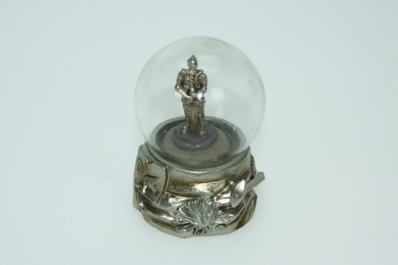 Glitzerkugel Ritter Höhe 6,5 cm (6)